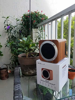 SEVIZ MINI10W 레트로 블루투스 스피커 — 5점을 준 리뷰어가 2020년 9월 올린 사용 사진