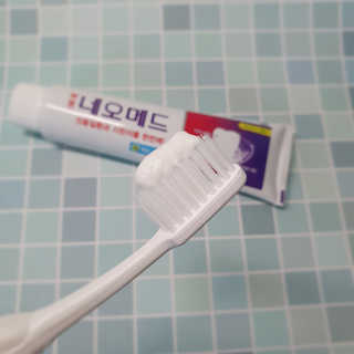 봄날연구소 부광 네오메드치약 2개+ 30g 휴대용 미니치약 — 5점을 준 리뷰어가 2020년 12월 올린 사용 사진