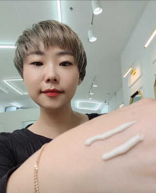 바베 BABE 바베 하이드로 24H 리액티브 스킨 — 5점을 준 리뷰어가 2020년 10월 올린 사용 사진