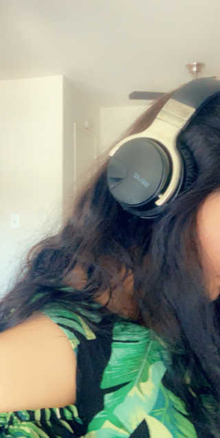 SEVIZ Bluetooth Headphones 10 3color — 5점을 준 리뷰어가 2020년 6월 올린 사용 사진