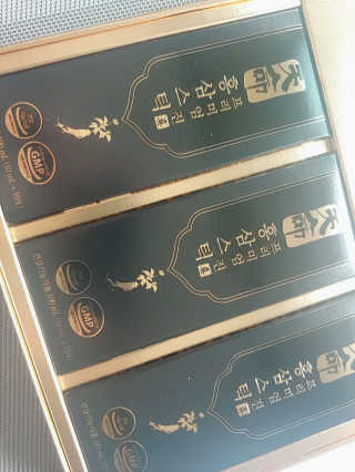 헬스업_천명진프리미엄홍삼스틱_10ml x 30포 — 4.5점을 준 리뷰어가 2020년 10월 올린 사용 사진