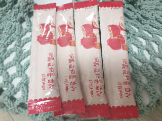 365더건강 에버뷰티 석류콜라겐 젤리 — 5점을 준 리뷰어가 2020년 8월 올린 사용 사진