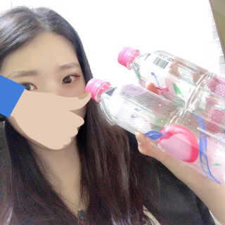 아쿠아스 플레이버워터 ★[아쿠아스] 복숭아 플레이버워터 1BOX 20개입★ — 4점을 준 리뷰어가 2020년 5월 올린 사용 사진