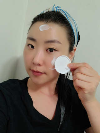 바르는콜라겐 하이온 제주바다보배 슬리핑마스크 100mL — 5점을 준 리뷰어가 2020년 6월 올린 사용 사진