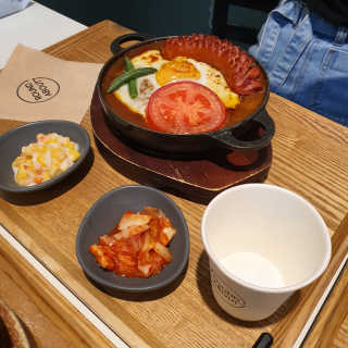 라운드어바웃디큐브시티점 [라운드어바웃 디큐브시티점] 25000원 이용권 — 5점을 준 리뷰어가 2020년 8월 올린 사용 사진