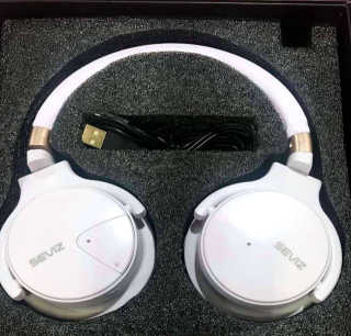 SEVIZ Bluetooth Headphones 10 3color — 5점을 준 리뷰어가 2020년 7월 올린 사용 사진