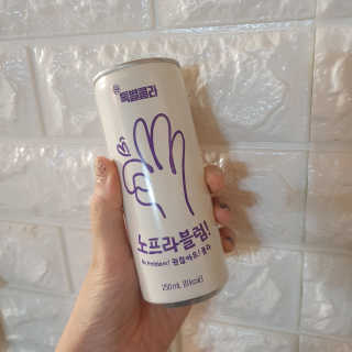 일화 No 슈가0Kcal 스테비아 톡별콜라 콤보팩 250mlX30 캔 — 5점을 준 리뷰어가 2020년 7월 올린 사용 사진
