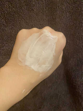 IO 아이오 오늘도 넌 예뻐 - 데일리딥 클렌징폼 — 5점을 준 리뷰어가 2020년 12월 올린 사용 사진