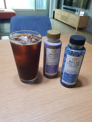 서울에프엔비 브루빈 디카페인 커피 2종 — 5점을 준 리뷰어가 2020년 8월 올린 사용 사진