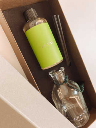 레나스 프리미엄 아로마 디퓨저 200ml  [1SET] — 5점을 준 리뷰어가 2020년 9월 올린 사용 사진