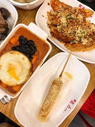 죠스떡볶이 [죠스푸드] 짜빠떡볶이+떡또그+범벅만두 신메뉴 3종 — 5점을 준 리뷰어가 2020년 5월 올린 사용 사진