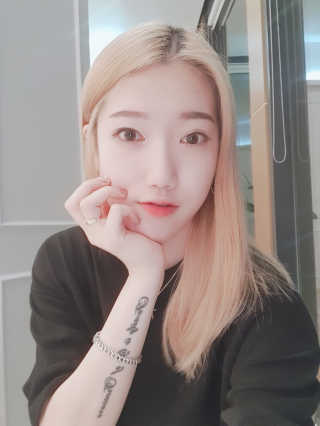비피도랩 프로클리닉 카밍 앤 이레이징 세럼 — 5점을 준 리뷰어가 2020년 8월 올린 사용 사진