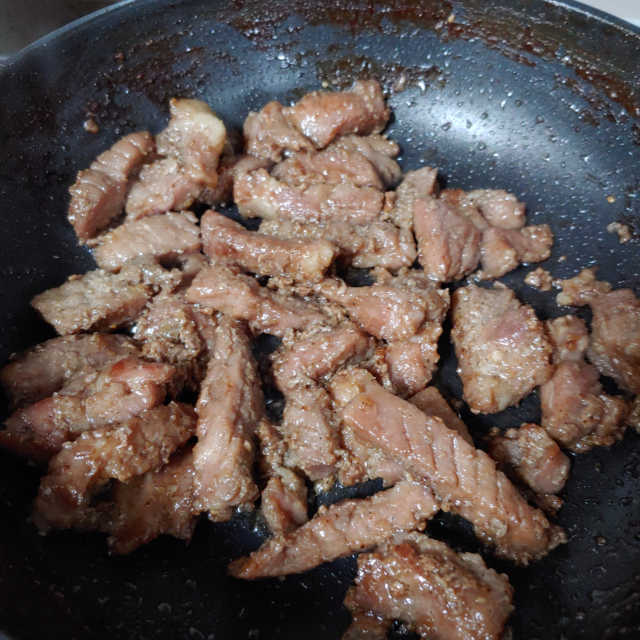 육즙촉촉 양념목살 리뷰 사진