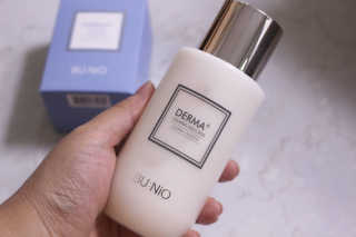 뷰니오 더마플러스 카밍 에멀전200ml — 5점을 준 리뷰어가 2020년 12월 올린 사용 사진