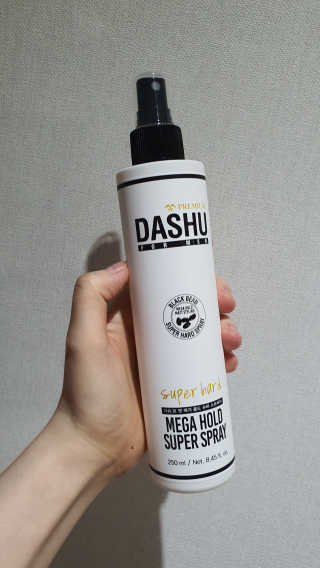 다슈코리아 다슈 포 맨 프리미엄 메가 홀드 슈퍼 스프레이 250ml — 5점을 준 리뷰어가 2020년 12월 올린 사용 사진