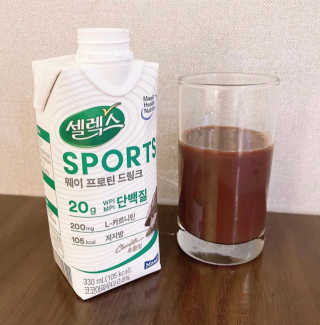 셀렉스스포츠 셀렉스 스포츠 드링크 초콜릿 _ 330ml x 12팩 — 5점을 준 리뷰어가 2020년 11월 올린 사용 사진