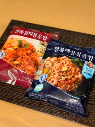 바다는다웰빙이다 전복해물볶음밥/전복김치볶음밥 250g-4봉지 — 3점을 준 리뷰어가 2020년 8월 올린 사용 사진