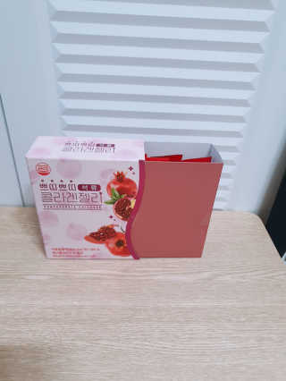 헬스업_쁘띠쁘띠석류콜라겐젤리_20g x 14포 — 5점을 준 리뷰어가 2020년 7월 올린 사용 사진