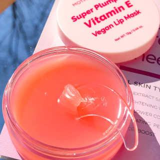 마더메이드 [어머니 만든] 슈퍼 플럼 핑 Vit E 비건 립 마스크 _E — 5점을 준 리뷰어가 2020년 11월 올린 사용 사진