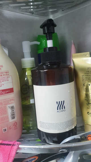에이처드 유산균 탈모 샴푸 500ml — 5점을 준 리뷰어가 2020년 9월 올린 사용 사진