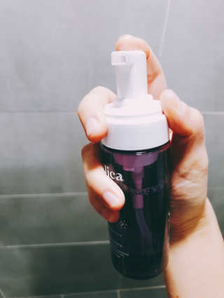 웰리카_V CARE 웰리카 락토 리프레싱 이너클렌저 — 4.5점을 준 리뷰어가 2020년 12월 올린 사용 사진