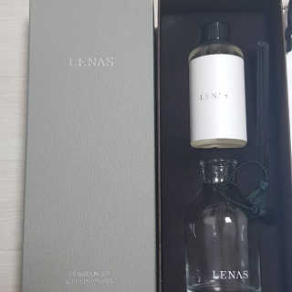 레나스 프리미엄 아로마 디퓨저 200ml  [1SET] — 5점을 준 리뷰어가 2020년 7월 올린 사용 사진