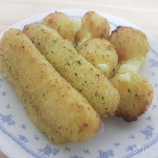 가치식탁 리얼치즈스틱, 리얼크림치즈볼 — 4점을 준 리뷰어가 2020년 9월 올린 사용 사진