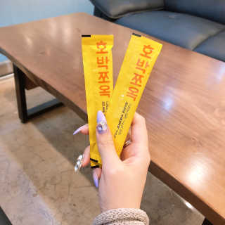 조은약초 국산 늙은 호박즙 호박쪼옥 젤리 20g x 15포 — 5점을 준 리뷰어가 2020년 8월 올린 사용 사진