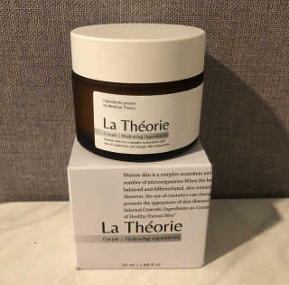 La Theorie Hydrating Ingredients | 하이드레이팅 인그레이디언츠 — 5점을 준 리뷰어가 2020년 5월 올린 사용 사진