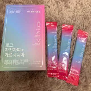 로그네이처 로그 차전자피+가르시니아 — 4점을 준 리뷰어가 2020년 4월 올린 사용 사진