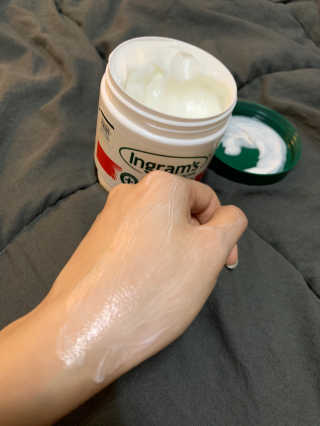 인그람스 캠퍼 크림 오리지널 300ml — 4점을 준 리뷰어가 2020년 4월 올린 사용 사진