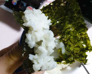 광천우리맛김 한봉지 2~3인분, 맛있는 우리재래식탁김26매20봉 — 5점을 준 리뷰어가 2020년 5월 올린 사용 사진