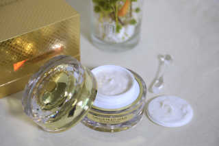 메디힐 캘러스 멀티 골드 리프팅 크림 — 3.5점을 준 리뷰어가 2020년 9월 올린 사용 사진