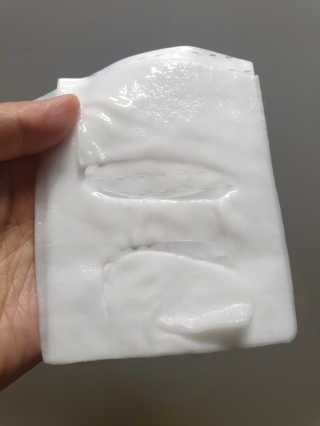 바이오믹 BIOMEEK SENSIMETIC SOOTHING MASK.S — 5점을 준 리뷰어가 2020년 6월 올린 사용 사진