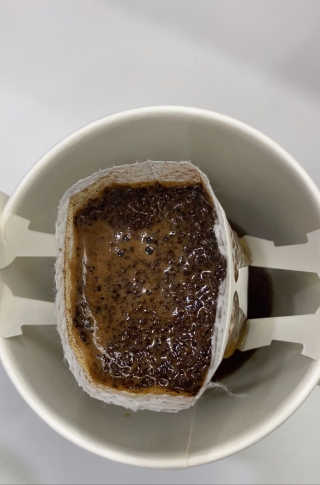 도이퉁 드립백 커피 60g 다크로스트 미디움로스트 — 5점을 준 리뷰어가 2020년 12월 올린 사용 사진