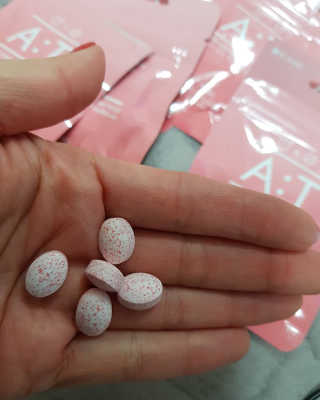 입 냄새 완화에 도움을 주는 에티켓 캔디 복숭아맛 앳캔디 — 5점을 준 리뷰어가 2020년 12월 올린 사용 사진