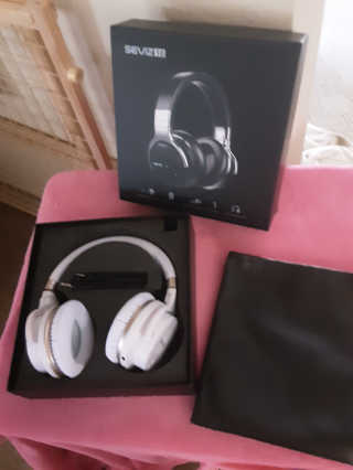 SEVIZ Bluetooth Headphones 10 3color — 5점을 준 리뷰어가 2020년 4월 올린 사용 사진