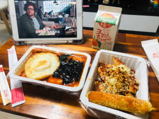 죠스떡볶이 [죠스푸드] 짜빠떡볶이+떡또그+범벅만두 신메뉴 3종 — 5점을 준 리뷰어가 2020년 5월 올린 사용 사진