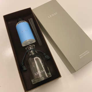 레나스 프리미엄 아로마 디퓨저 200ml  [1SET] — 4점을 준 리뷰어가 2020년 9월 올린 사용 사진