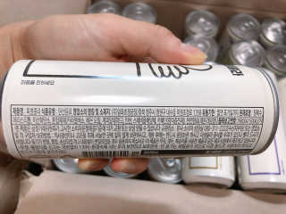 일화 No 슈가0Kcal 스테비아 톡별콜라 콤보팩 250mlX30 캔 — 4.5점을 준 리뷰어가 2020년 7월 올린 사용 사진