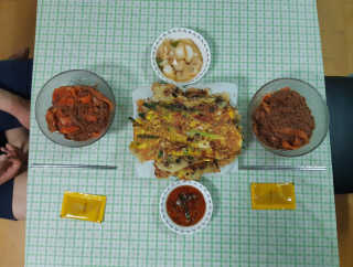 [해주냉면] 신천맛집 매운 비빔냉면 2인분 + 무절임 — 5점을 준 리뷰어가 2020년 5월 올린 사용 사진