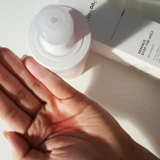 어글리프루프 에센스 스탑디어글리 레드모먼트 에센스 120ml — 5점을 준 리뷰어가 2020년 7월 올린 사용 사진