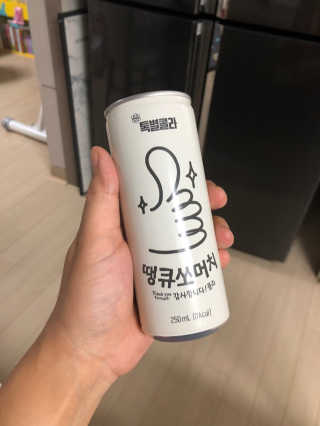 일화 No 슈가0Kcal 스테비아 톡별콜라 콤보팩 250mlX30 캔 — 5점을 준 리뷰어가 2020년 7월 올린 사용 사진