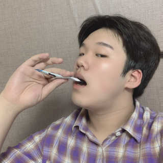 플랜백 패밀리면역 프로바이오틱스 — 4점을 준 리뷰어가 2020년 8월 올린 사용 사진