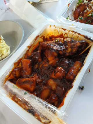 죠스떡볶이 [죠스푸드] 짜빠떡볶이+떡또그+범벅만두 신메뉴 3종 — 4점을 준 리뷰어가 2020년 4월 올린 사용 사진