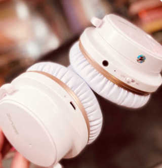 SEVIZ Bluetooth Headphones 10 3color — 5점을 준 리뷰어가 2020년 6월 올린 사용 사진