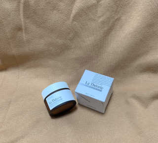 La Theorie Hydrating Ingredients | 하이드레이팅 인그레이디언츠 — 5점을 준 리뷰어가 2020년 4월 올린 사용 사진