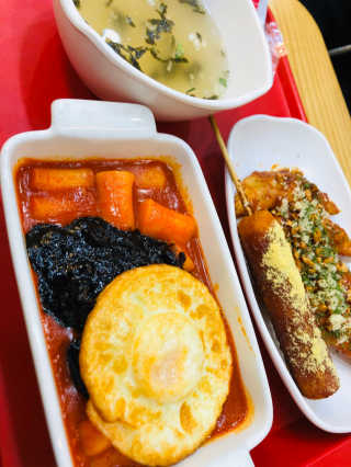 죠스떡볶이 [죠스푸드] 짜빠떡볶이+떡또그+범벅만두 신메뉴 3종 — 5점을 준 리뷰어가 2020년 4월 올린 사용 사진