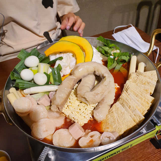 [살롱드곱떡 미아사거리점] 떡볶이 택1+버터갈릭감자 리뷰 사진