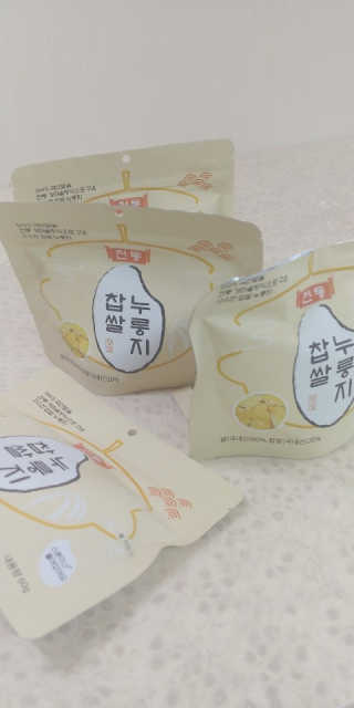 [꾸콤] 참참 전통 찹쌀 누룽지 일주일세트 60g x 5 — 5점을 준 리뷰어가 2020년 10월 올린 사용 사진